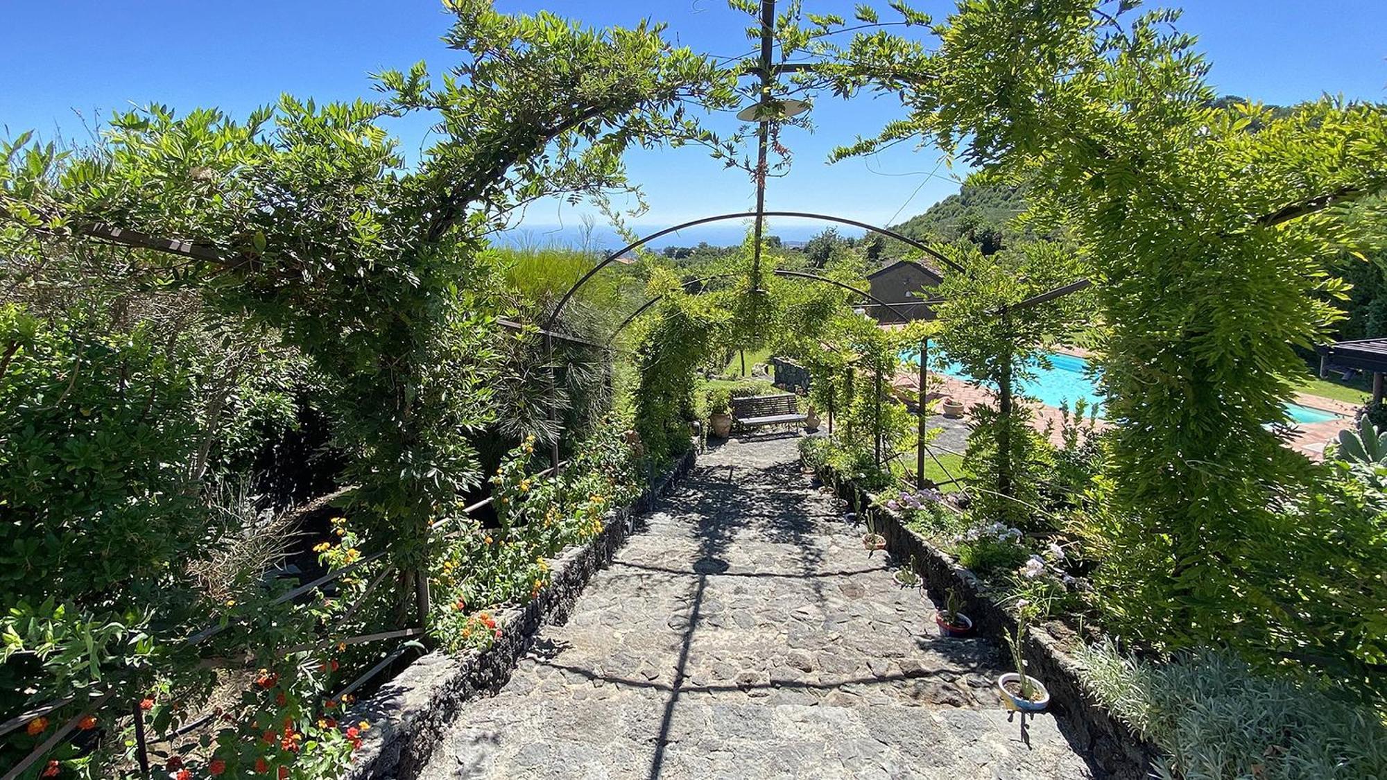 Il Palmento Dell'Etna Villa เตรคาสตาญิ ภายนอก รูปภาพ